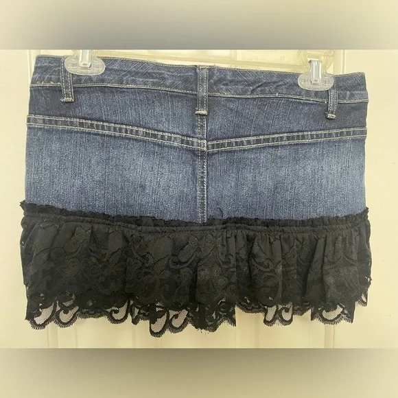Forever 21 Blue and Black Ruffled Mini Skirt - Picture 2 of 7
